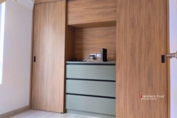 Fábrica de closets en Bogotá a medida, diseño personalizado para dormitorio