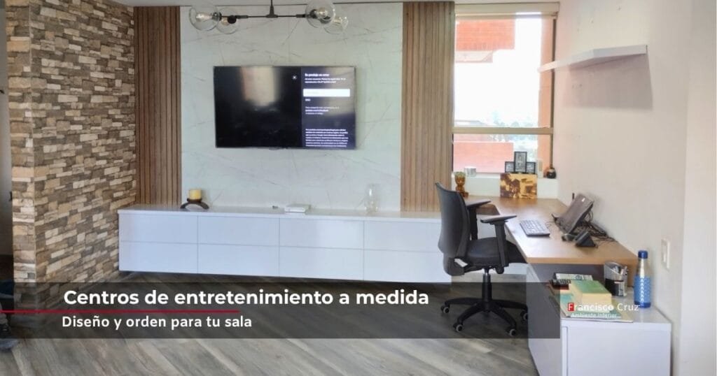 Centro de entretenimiento a medida diseñado por Francisco Cruz para sala residencial moderna en Bogotá